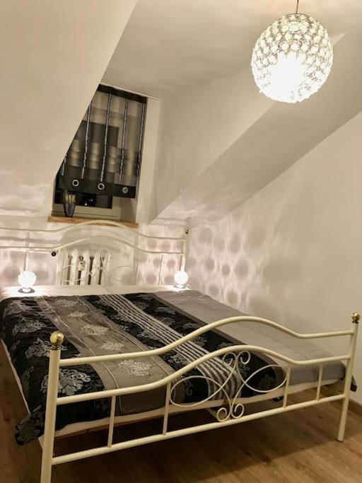 Marilyn Apartment คอสต์ชึน นัด โอดรอม ภายนอก รูปภาพ